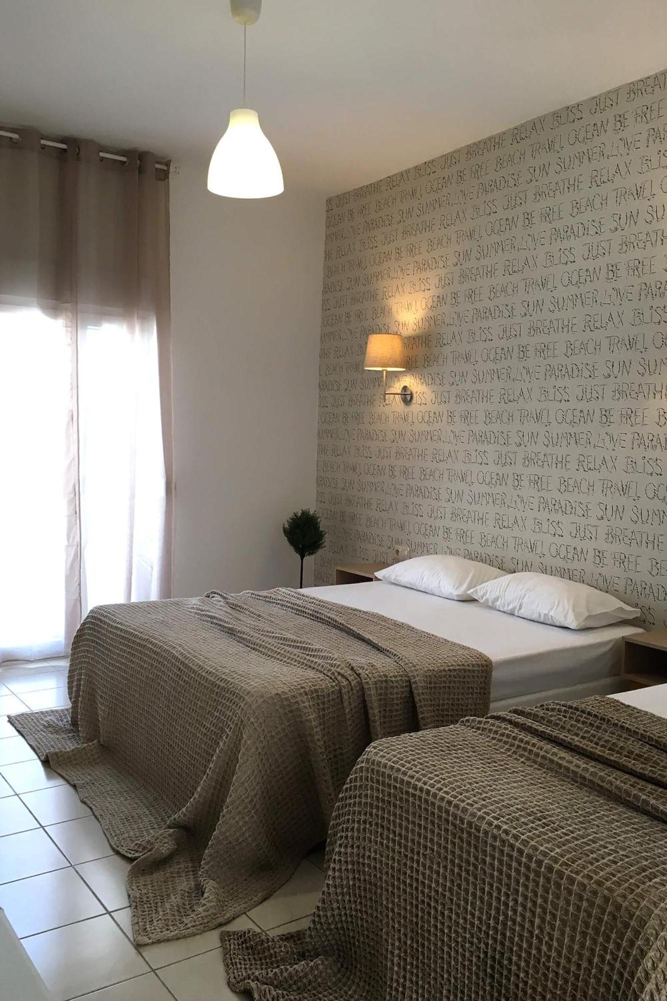 Philoxenia Earia Aparthotel Vrasná Cameră foto