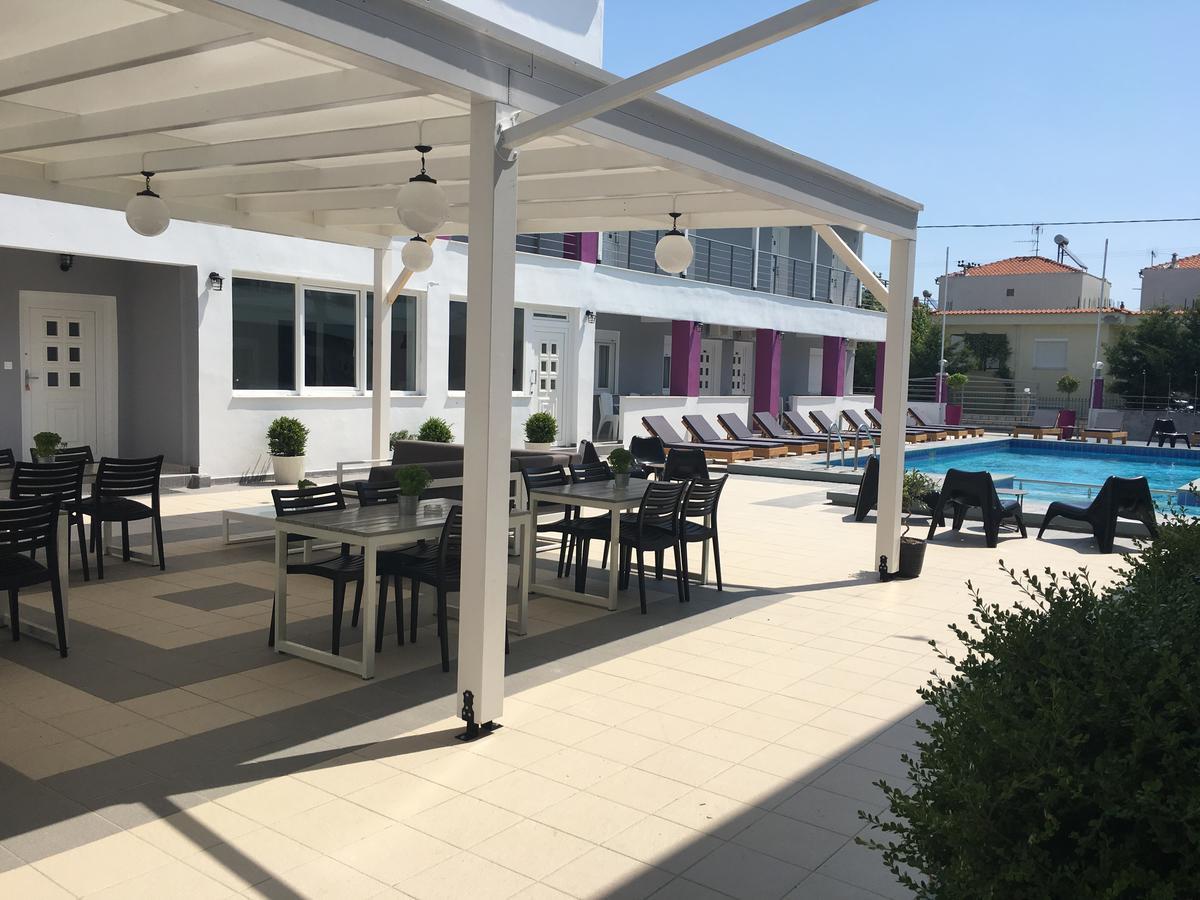 Philoxenia Earia Aparthotel Vrasná Exterior foto
